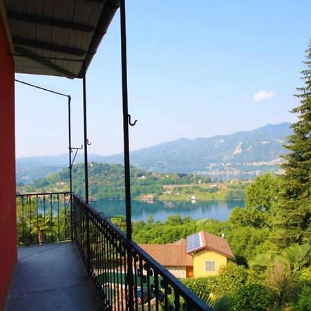Domus Cusiana Complesso Vista Lago E Piscina Miasino Exteriér fotografie